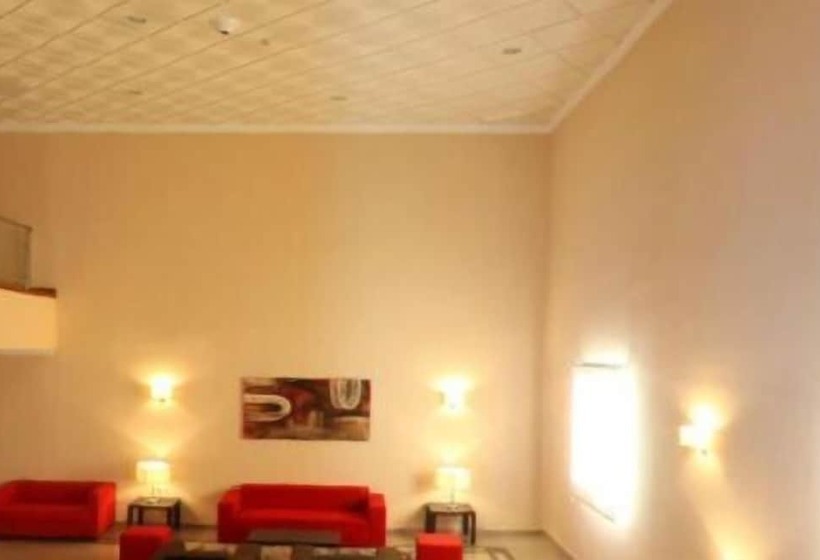 هتل Romero Merida