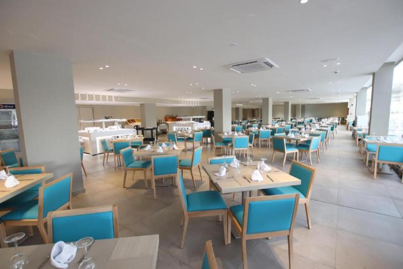 هتل Roquetas El Palmeral by Pierre & Vacances