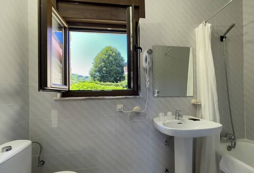 فندق ريفى Rural La Ruta De Cabrales