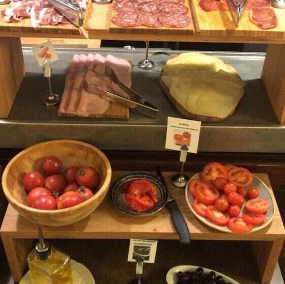 호텔 San Lorenzo Adults Only