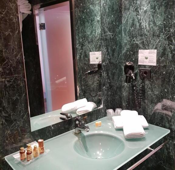 Отель Sant Bonifaci Petrer