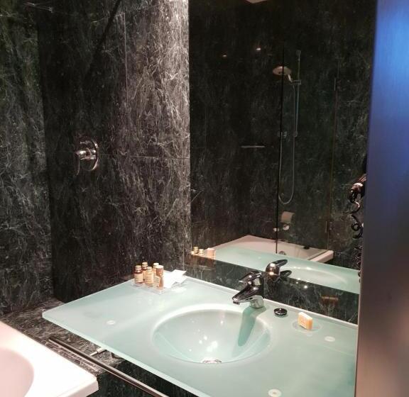 Отель Sant Bonifaci Petrer