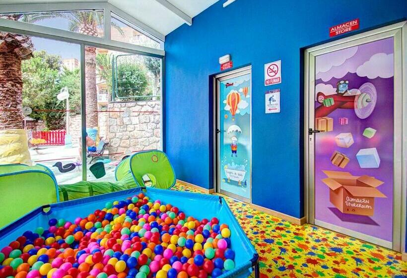 호텔 Servigroup Pueblo Benidorm