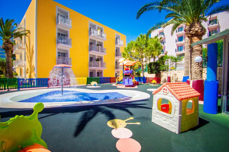 호텔 Servigroup Pueblo Benidorm