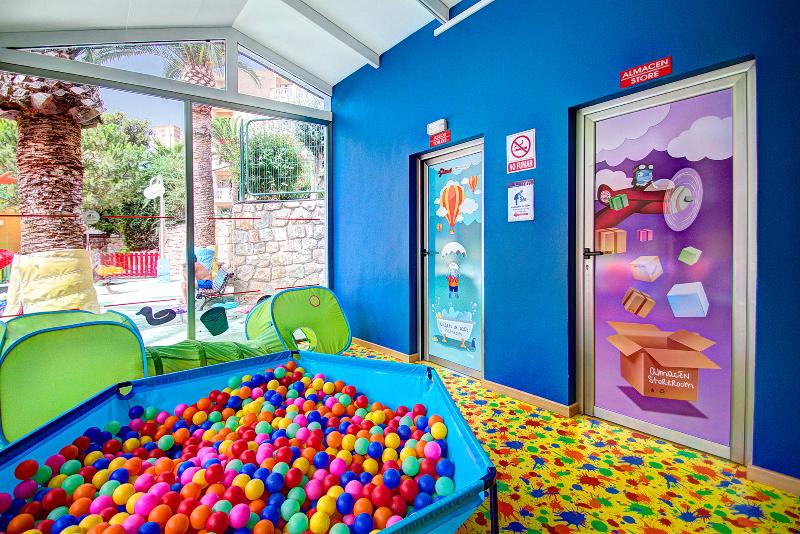 호텔 Servigroup Pueblo Benidorm