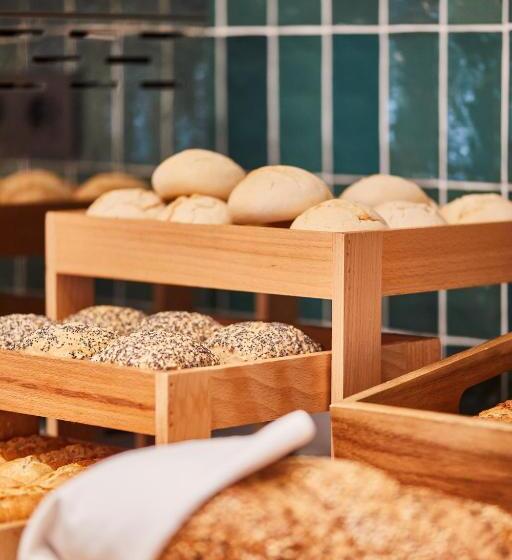 فندق Silken Ciudad De Vitoria