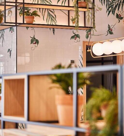 فندق Silken Ciudad De Vitoria