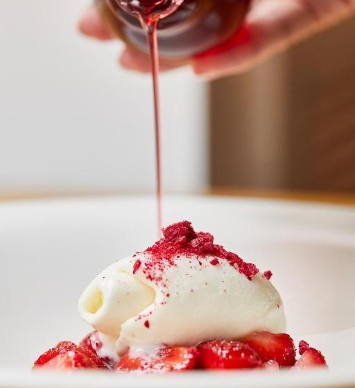 فندق Silken Ciudad De Vitoria