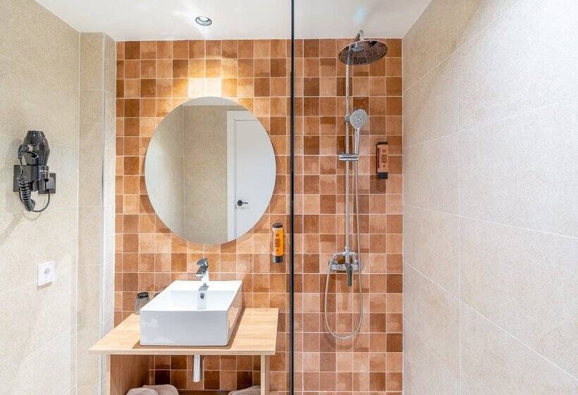 בית מלון כפרי tent Arenal