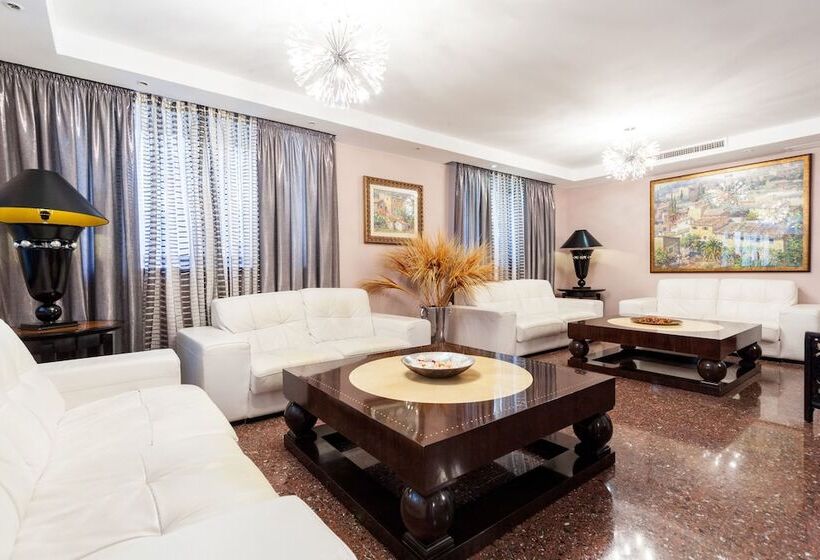 Отель Torre Azul & Spa  Adults Only