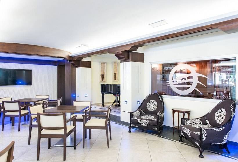 Отель Torre Azul & Spa  Adults Only