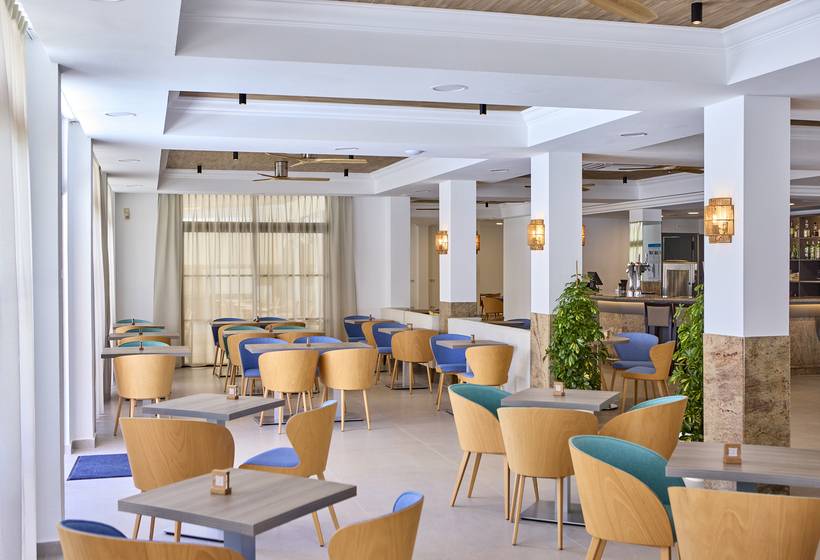 Universal Hotel Bikini