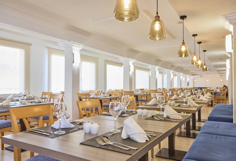 Universal Hotel Bikini