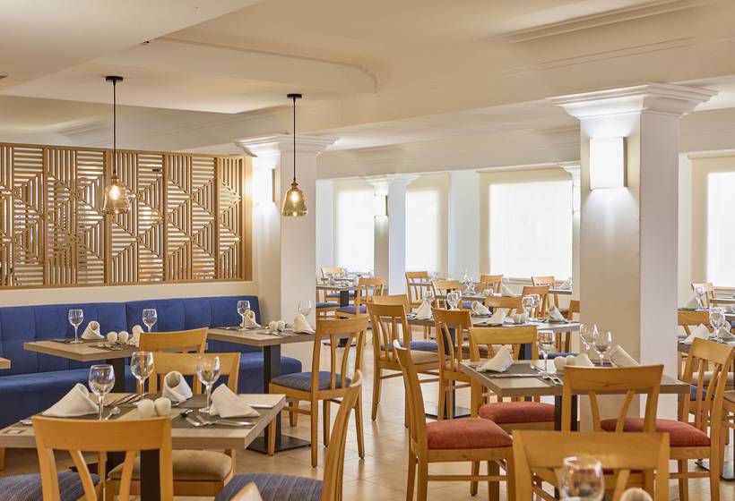 Universal Hotel Bikini