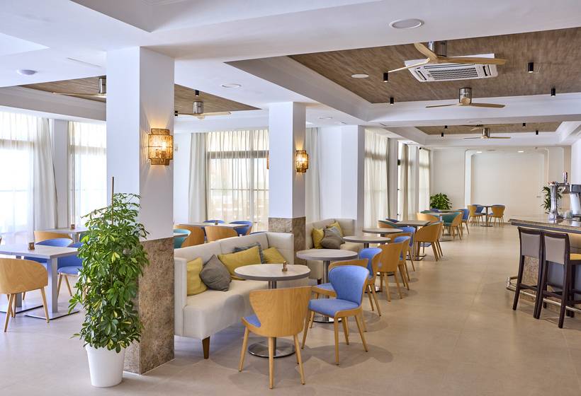 Universal Hotel Bikini