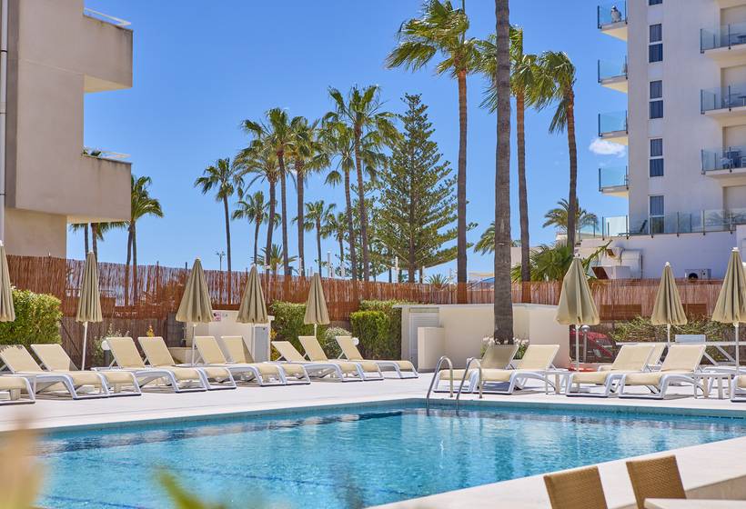 Universal Hotel Bikini