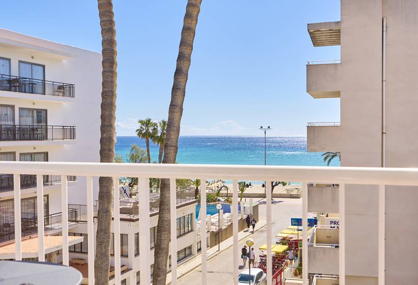 Universal Hotel Bikini