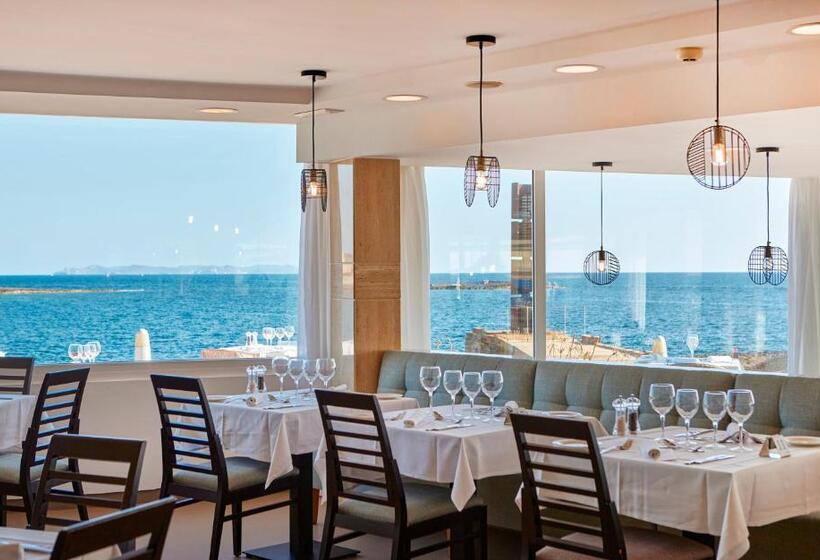 Universal Hotel Cabo Blanco Adults Only