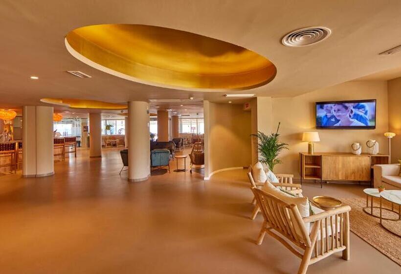 Universal Hotel Cabo Blanco Adults Only