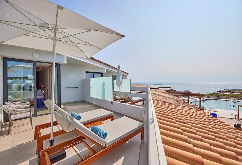 هتل Universal Grand Leon & Spa