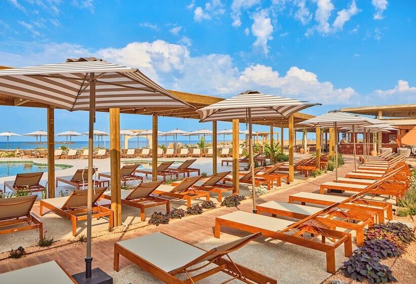 هتل Universal Grand Leon & Spa