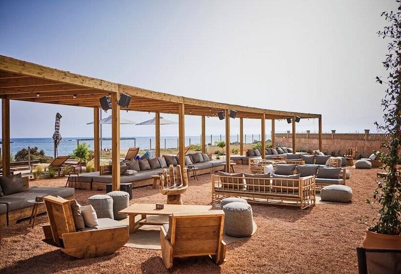 هتل Universal Grand Leon & Spa