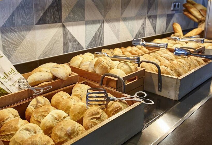 هتل Universal Grand Leon & Spa