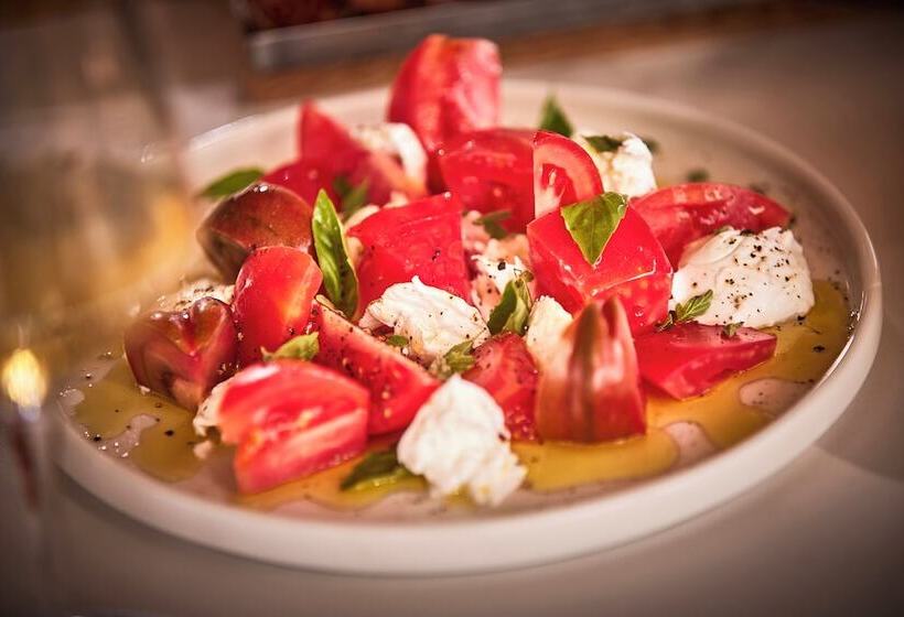 هتل Universal Grand Leon & Spa