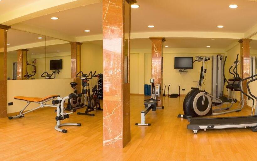 Universal Hotel Marqués