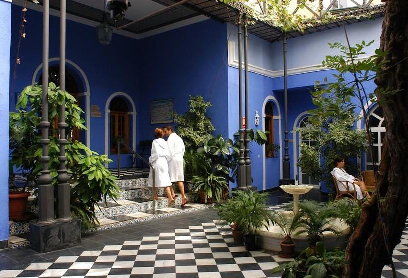 هتل Varinia Serena  Balneario De Alange