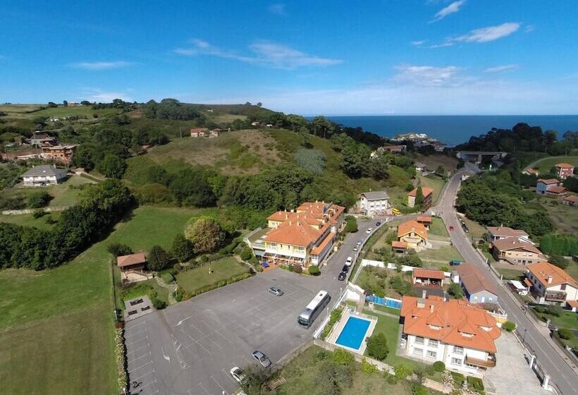 Отель Y Casona El Carmen