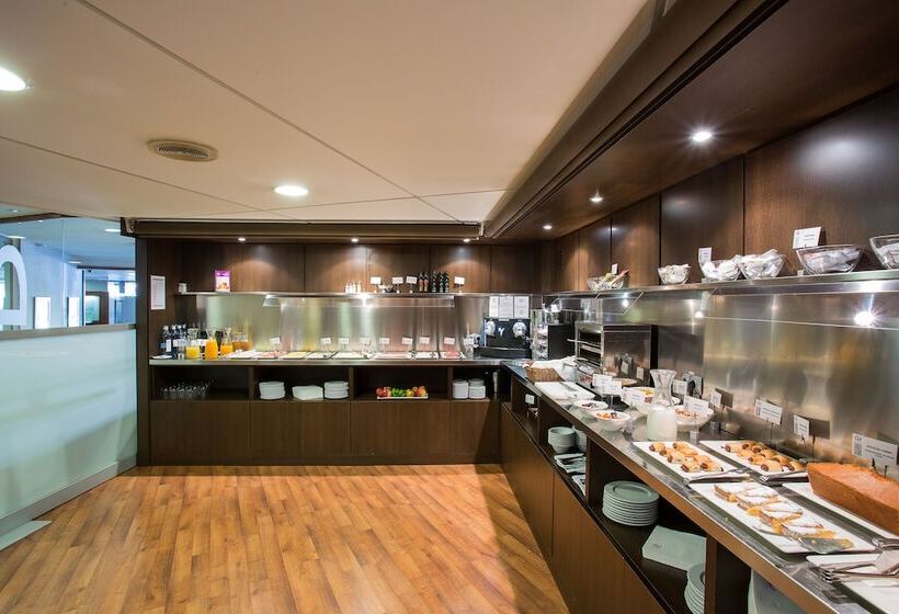 호텔 Zentral Ramiro I