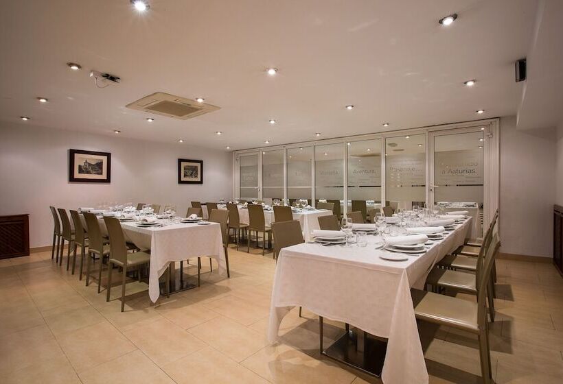 ホテル Zentral Ramiro I