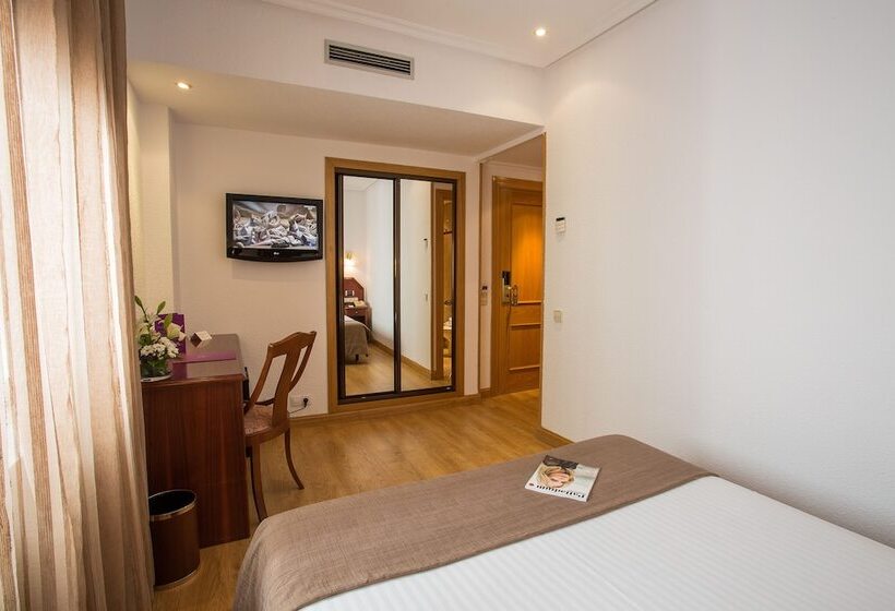 ホテル Zentral Ramiro I