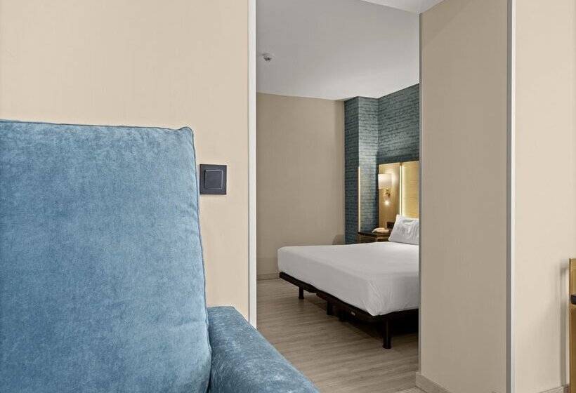 ホテル Zentral Ramiro I