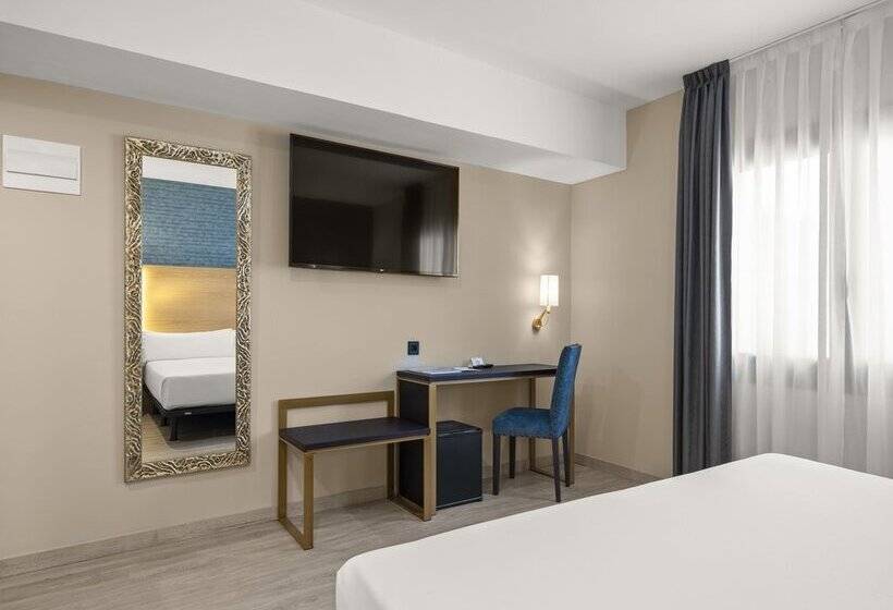 ホテル Zentral Ramiro I