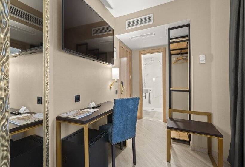 ホテル Zentral Ramiro I