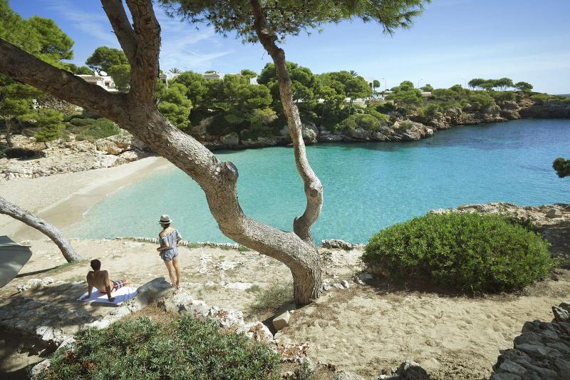 Inturotel Cala Esmeralda Beach Hotel & Spa - Adults Only