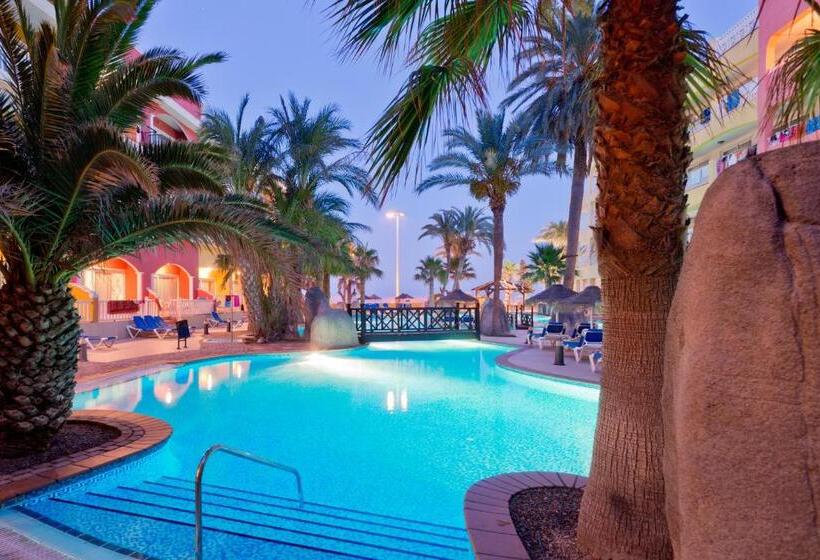 Mediterráneo Bay Hotel & Resort