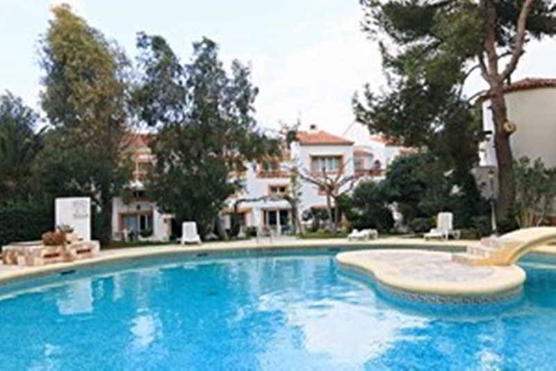 Mr Hotelet De La Raconà & Apartments