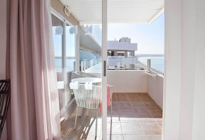 Palma Beach Affiliated by Fergus - Adults Only