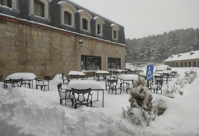Parador De Gredos