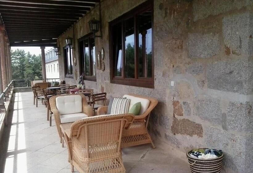 Parador De Gredos