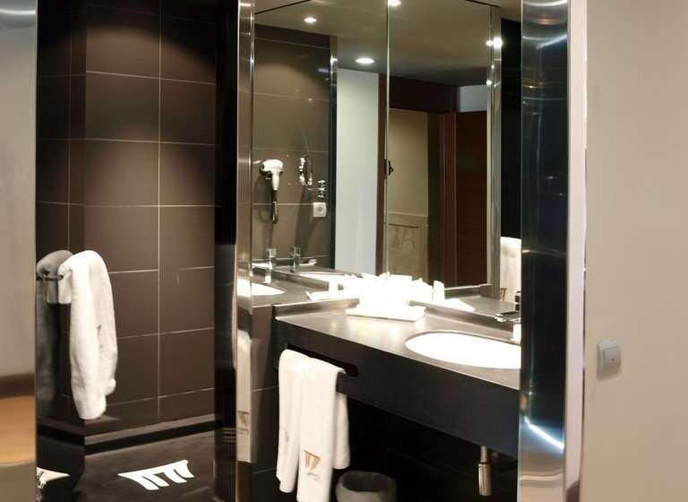 Sercotel Cuatro Postes