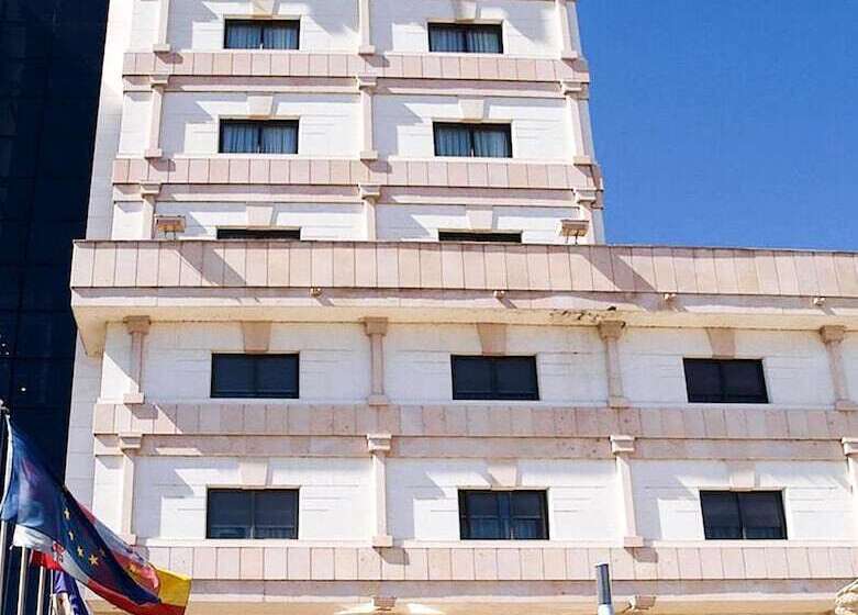 Sercotel Cuatro Postes