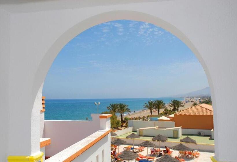 فندق Playavera