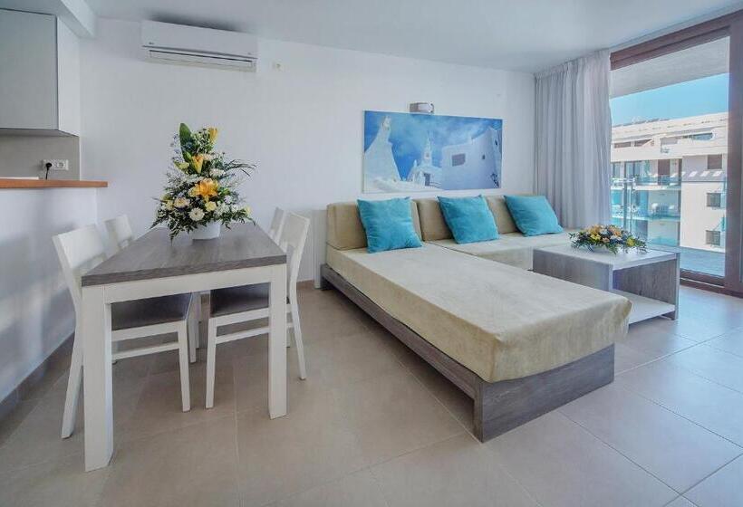 Aparthotel Ferrer Skyline