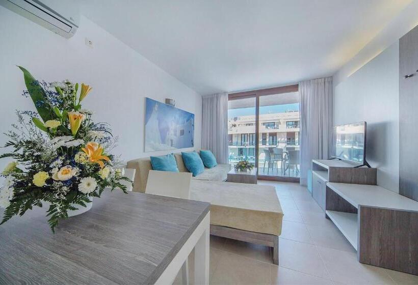 Aparthotel Ferrer Skyline