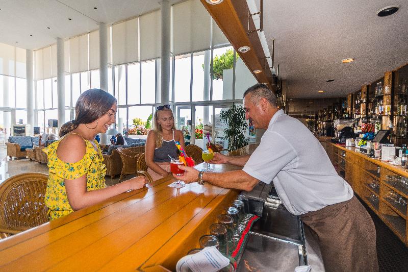 Aparthotel Ponent Mar