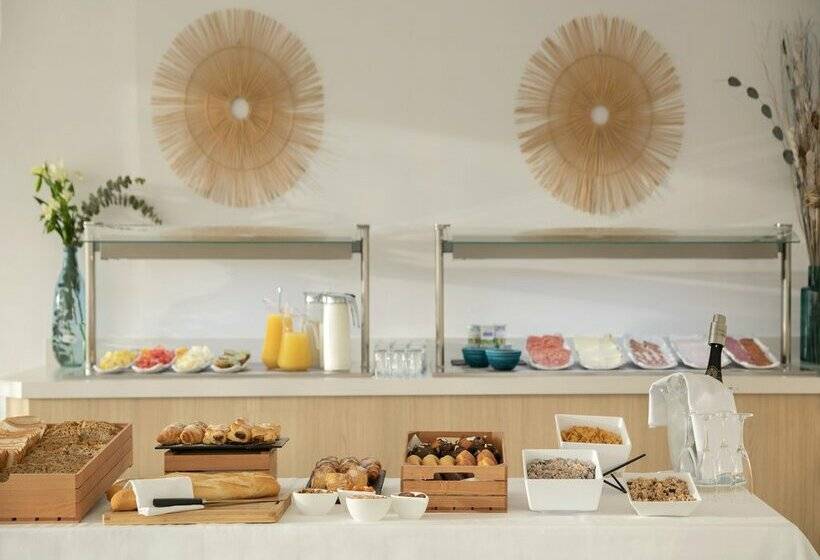 Portodrach Aparthotel & Suites